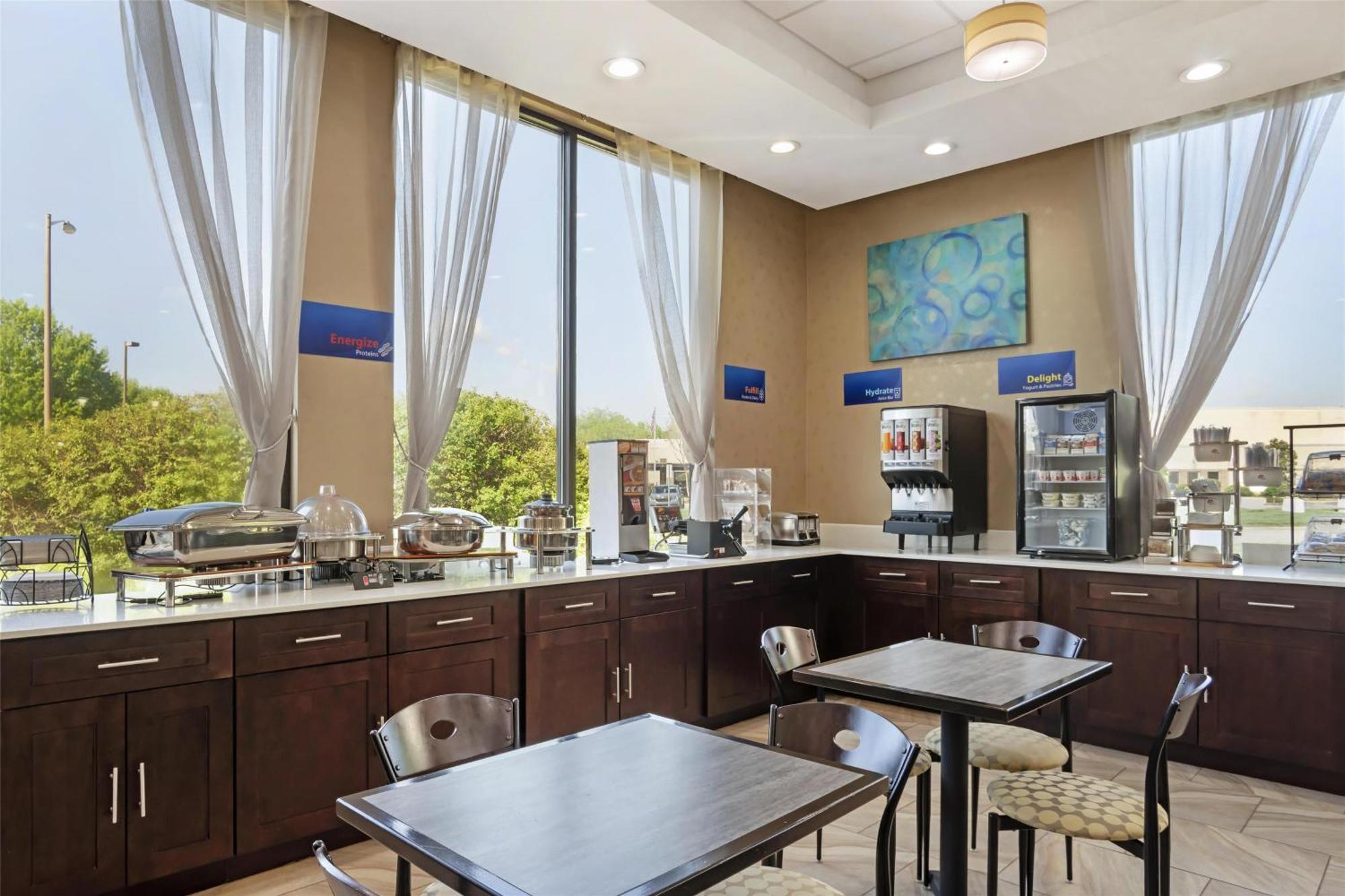 Best Western Inn & Suites Monroe Zewnętrze zdjęcie