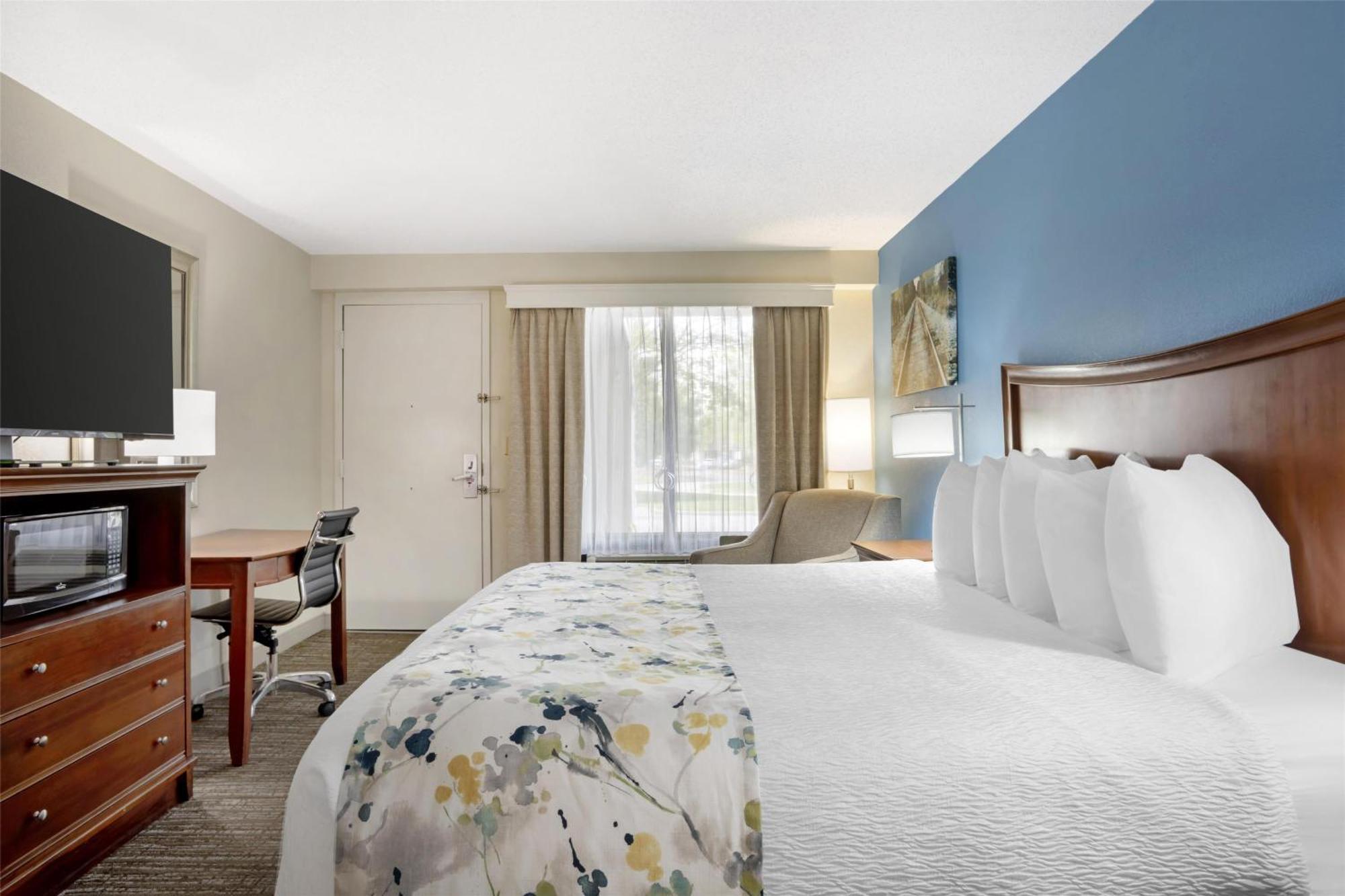 Best Western Inn & Suites Monroe Zewnętrze zdjęcie