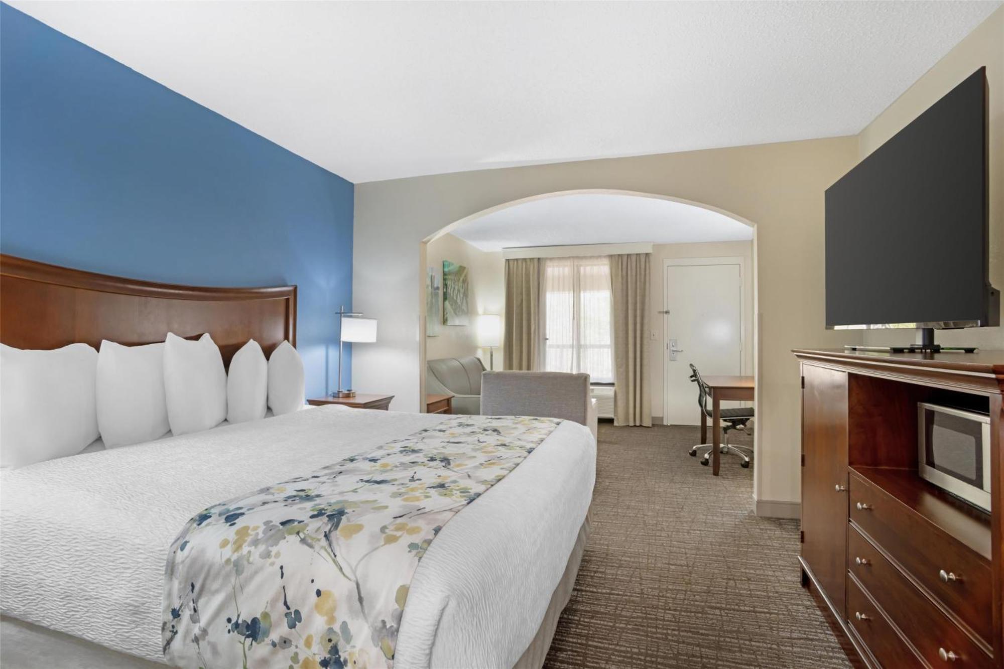 Best Western Inn & Suites Monroe Zewnętrze zdjęcie