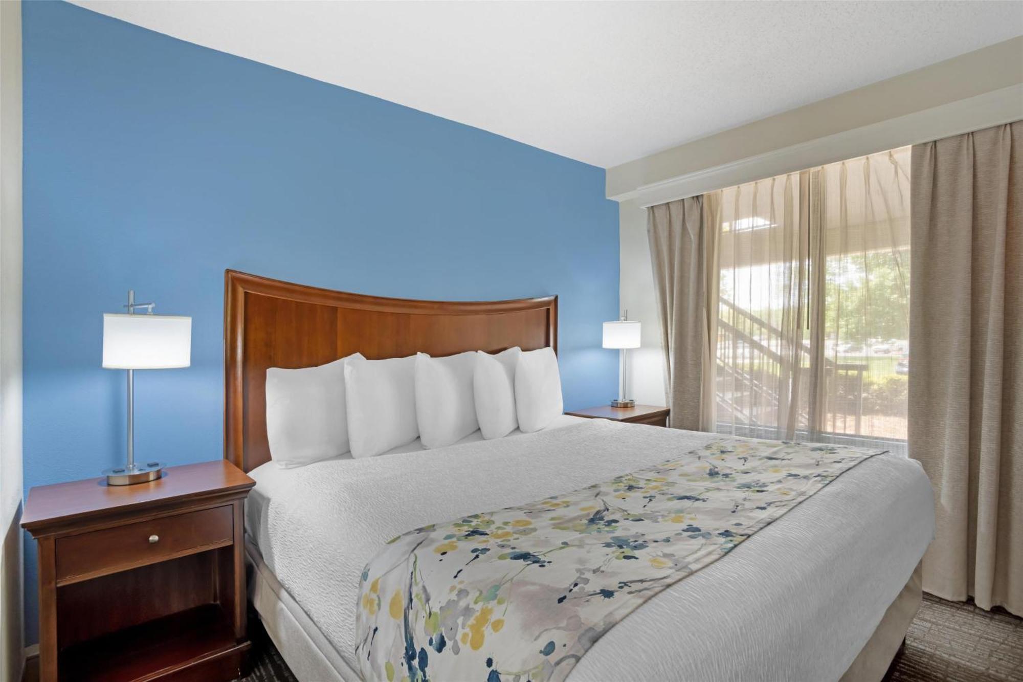 Best Western Inn & Suites Monroe Zewnętrze zdjęcie